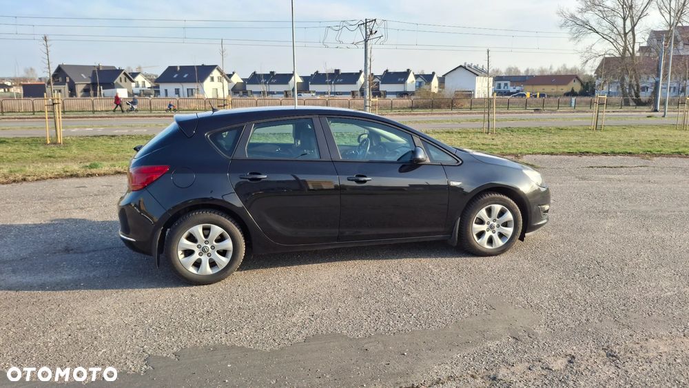 Opel Astra 1.7 CDTI Enjoy - 33