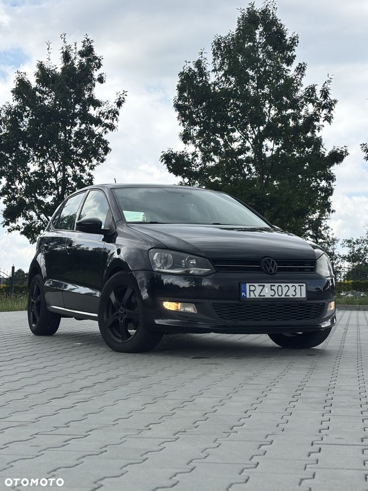 Volkswagen Polo - 2