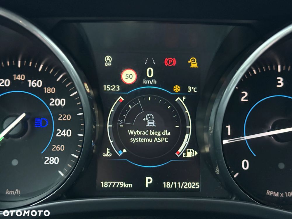 Jaguar F-Pace 20d AWD R-Sport - 30