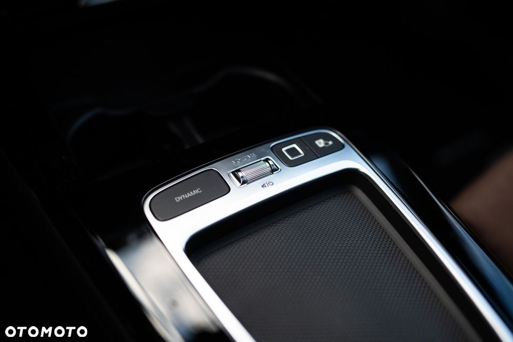 Mercedes-Benz CLA - 26