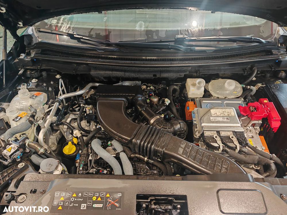 Dezmembrez Renault Austral , 1.2 E-TECH Hybrid 200 , an 2023 , H5F601 , cutie automata - 6