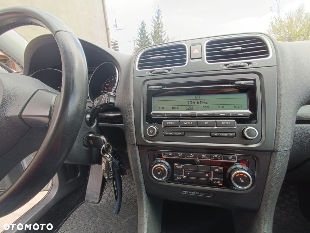 Volkswagen Golf 1.6 United - 21