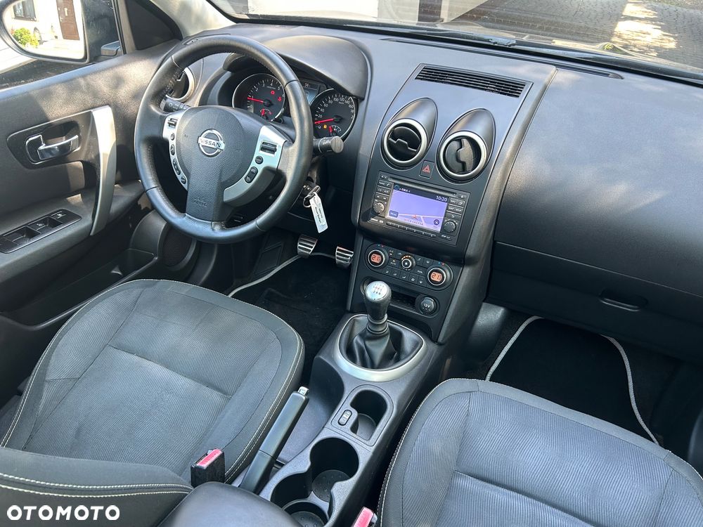 Nissan Qashqai 2.0 Visia - 9