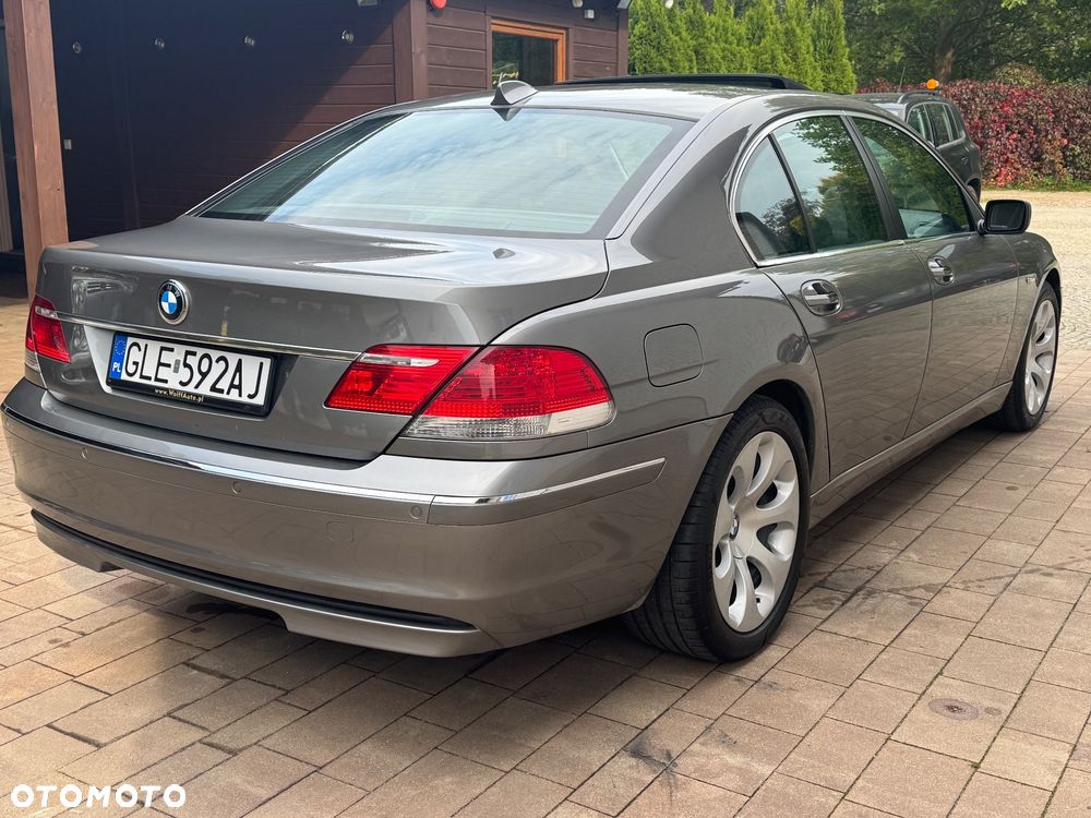 BMW 7 Series 2005 photo 3