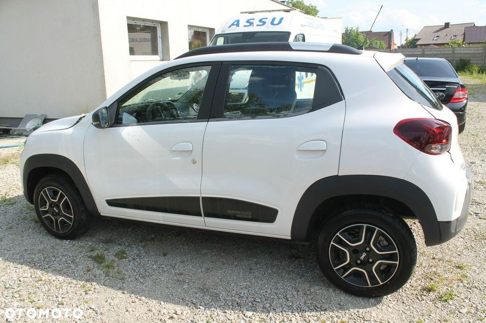 Dacia Spring - 3