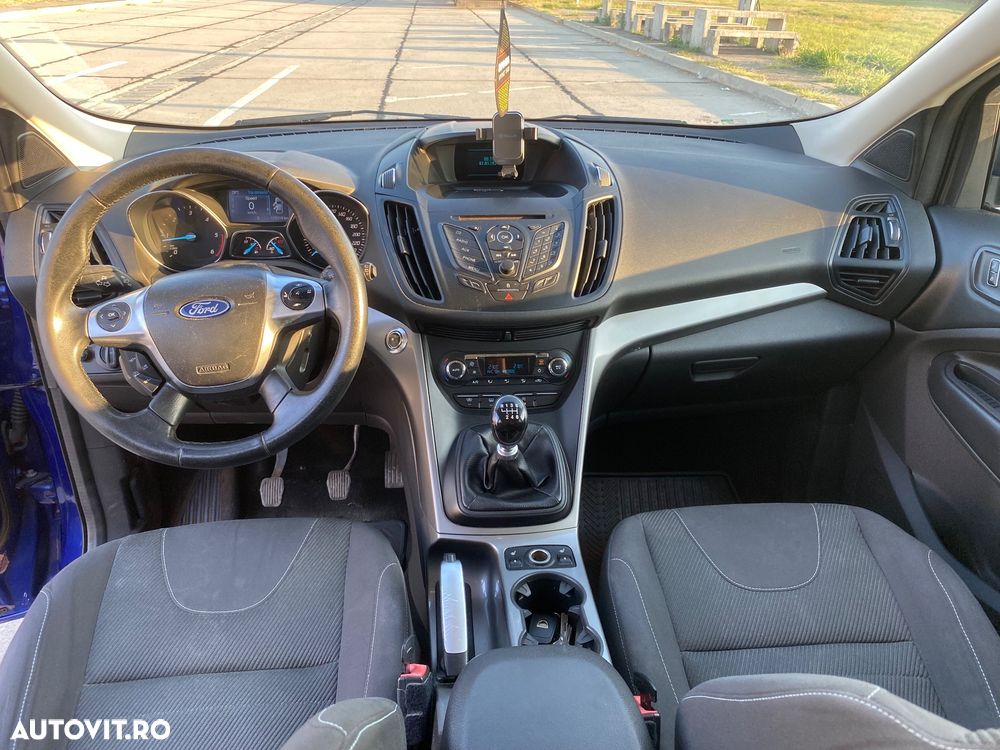 Ford Kuga 2.0 TDCi 4WD Titanium - 6