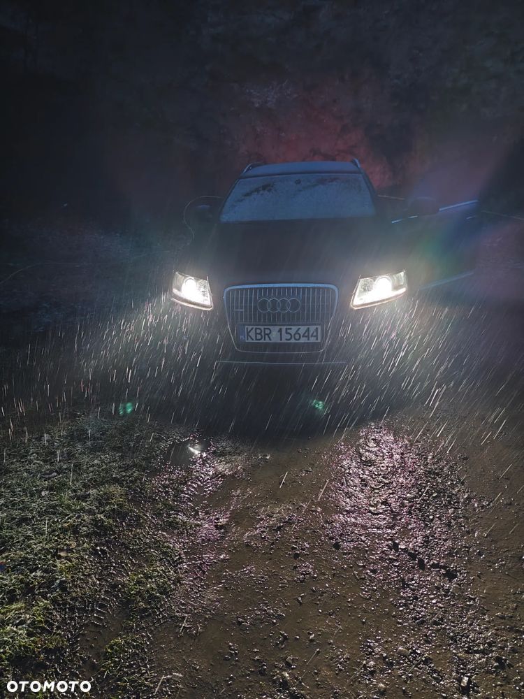Audi A6 Allroad - 9