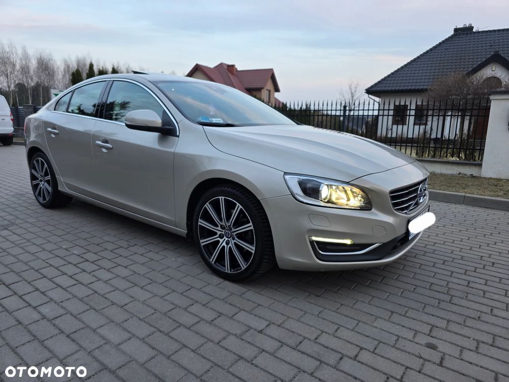 Volvo S60 D4 Geartronic Summum - 21