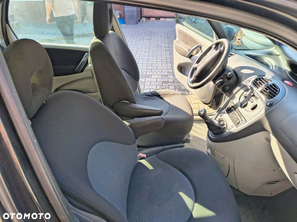 Citroën Xsara Picasso 1.6 16V Magic - 3