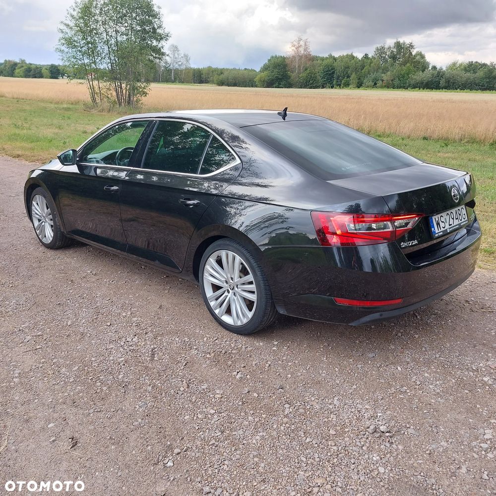 Skoda Superb 2.0 TSI Style DSG - 2