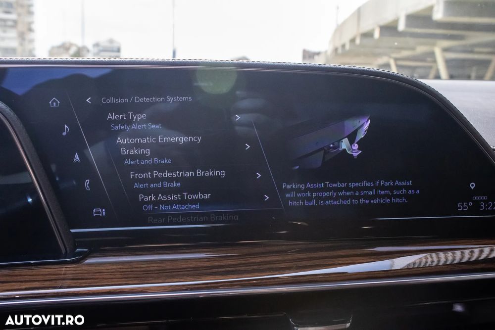 Cadillac Escalade - 26