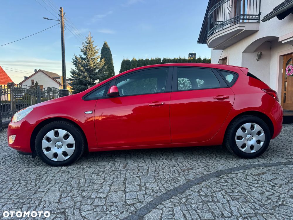 Opel Astra 1.6 Edition Sport - 8
