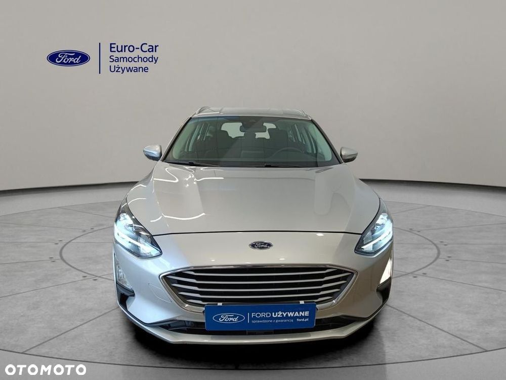 Ford Focus 2.0 EcoBlue STart-Stopp-System TITANIUM - 4