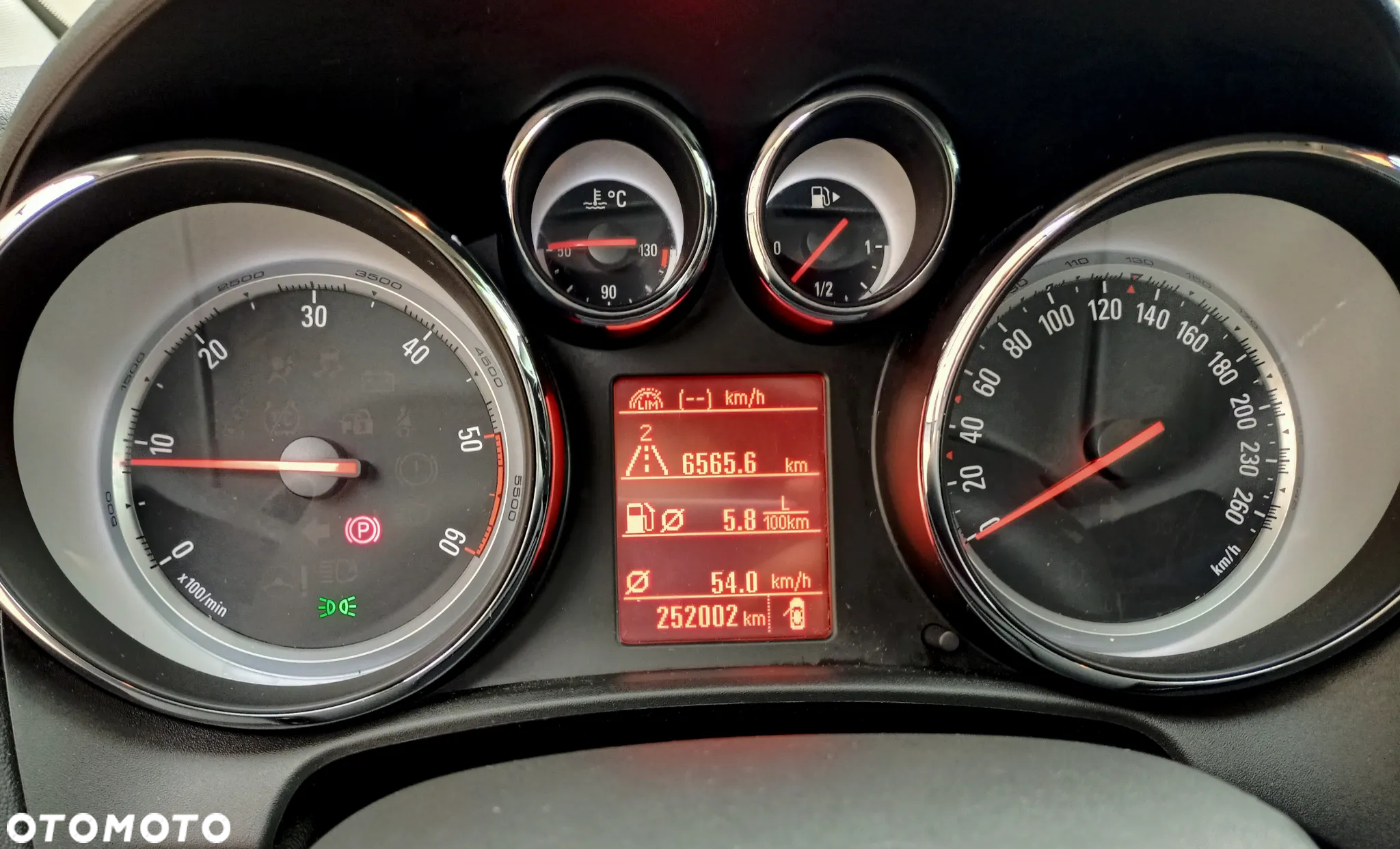 Opel Astra IV 2.0 CDTI Cosmo - 10