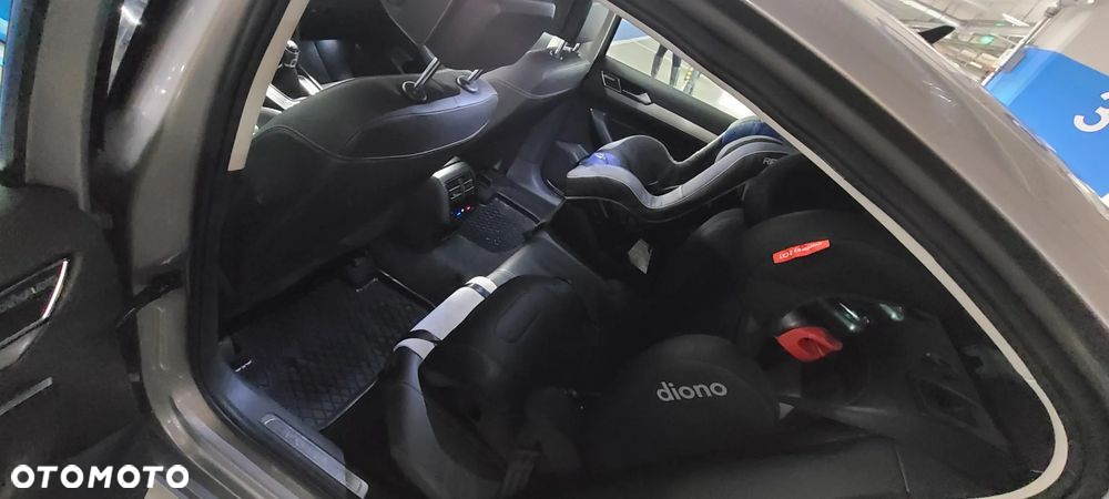 Volkswagen Passat 2.0 TDI BMT Highline - 11