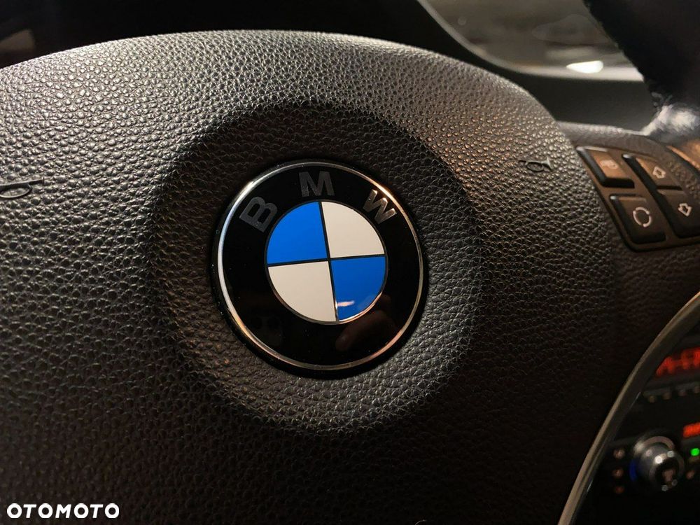 BMW Seria 3 - 25