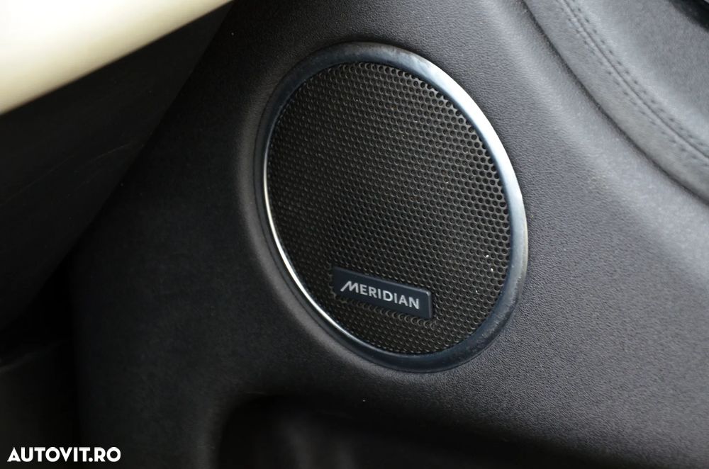 Land Rover Discovery Sport 2.0 D150 R-Dynamic MHEV - 32