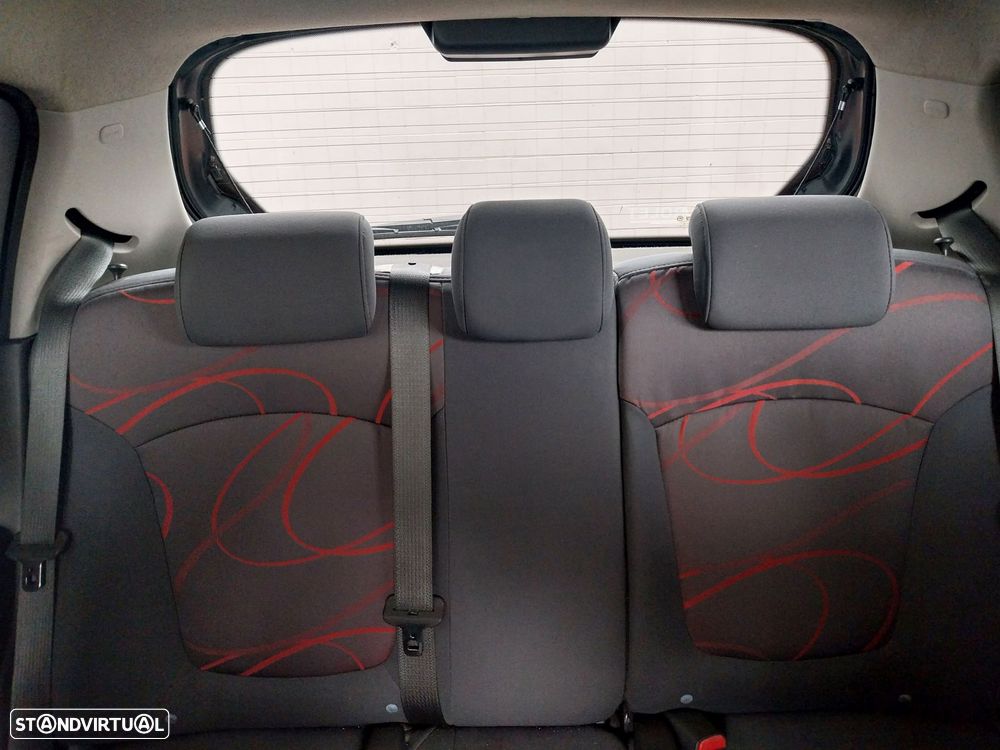 Chevrolet Spark 1.0 L - 6