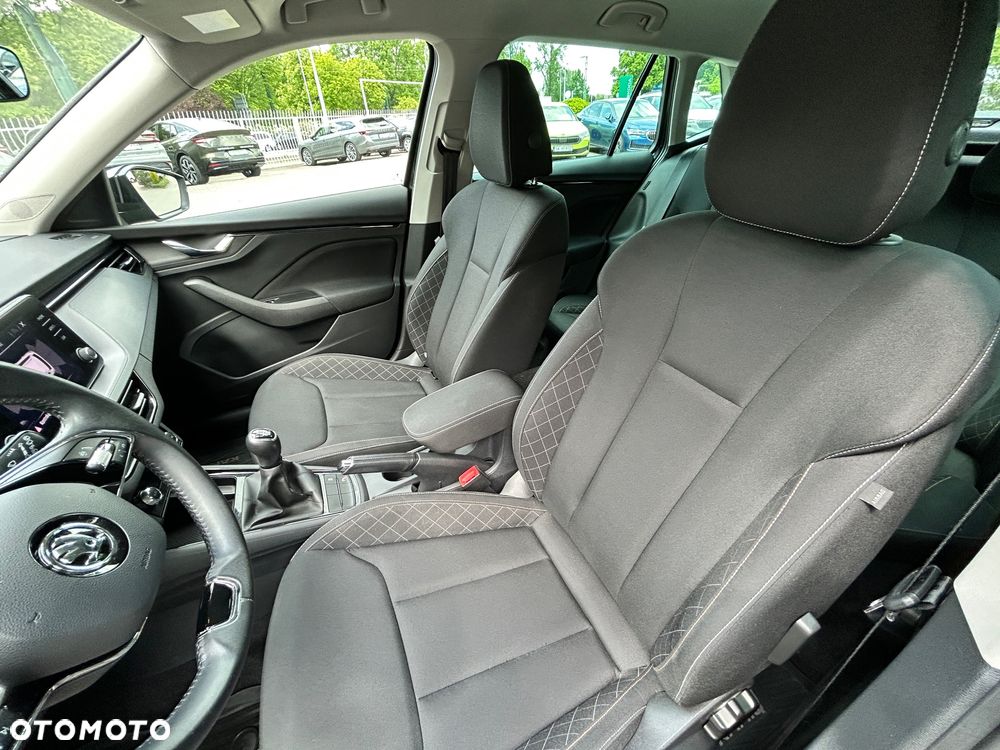 Skoda Kamiq 1.0 TSI Ambition - 13