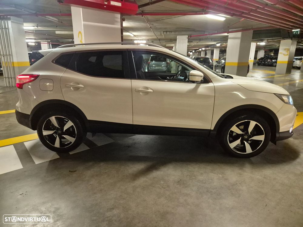 Nissan Qashqai 1.5 dCi 360 - 10