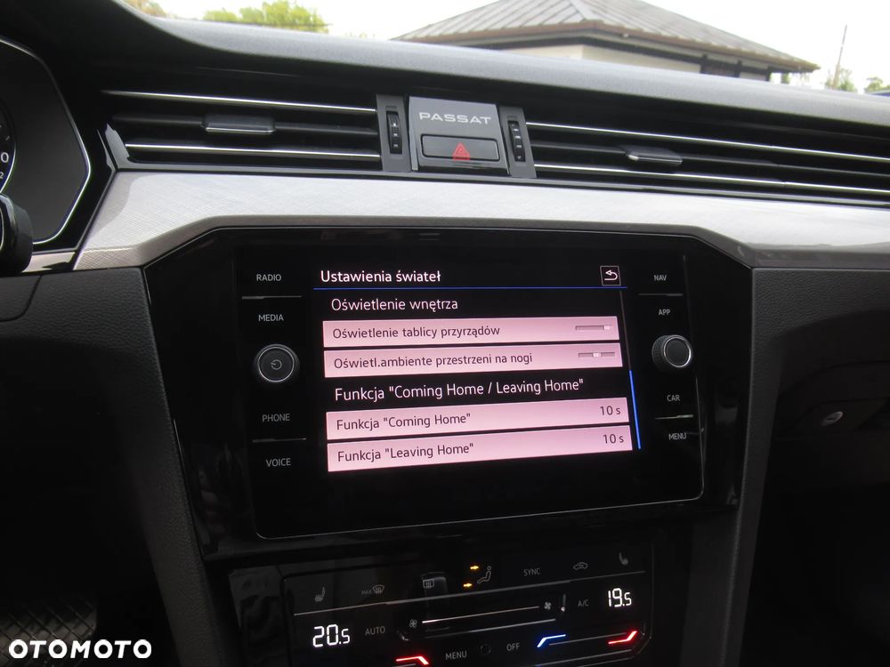 Volkswagen Passat 1.5 TSI EVO Business DSG - 25