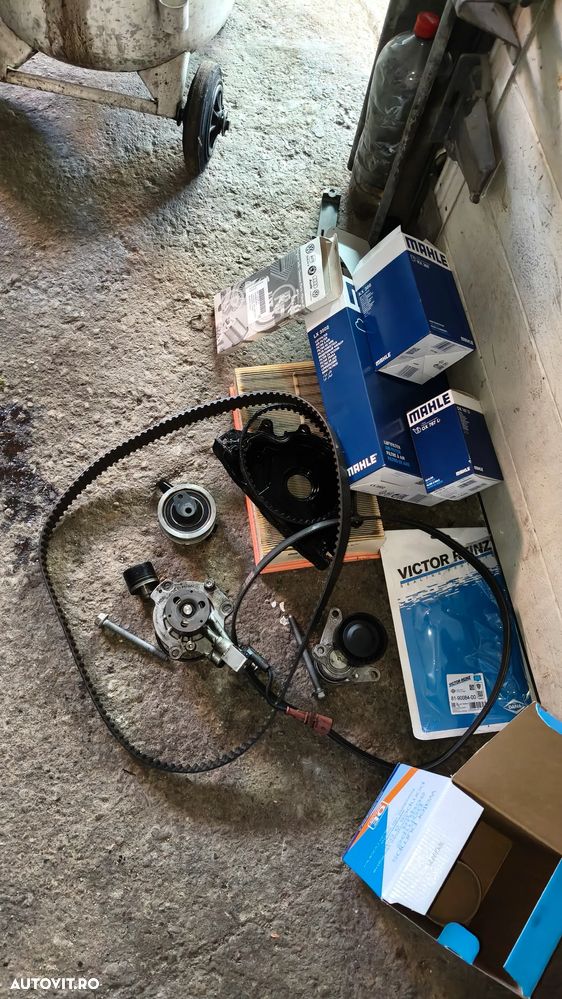 Volkswagen Golf 1.6 TDI (BlueMotion Technology) DSG Comfortline - 29