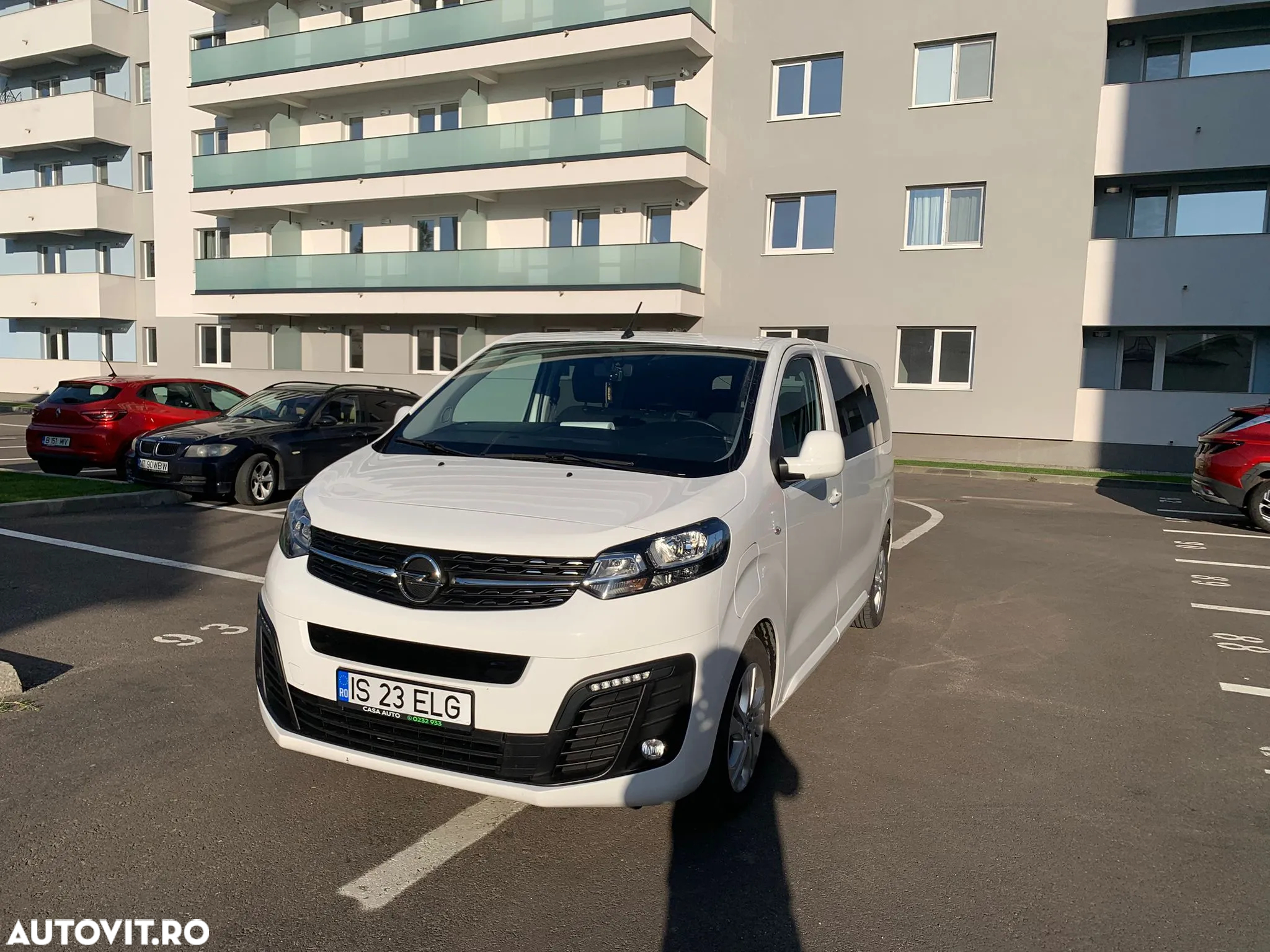 Opel Vivaro Vivaro-e FlexSpace L (50-kWh) - 3