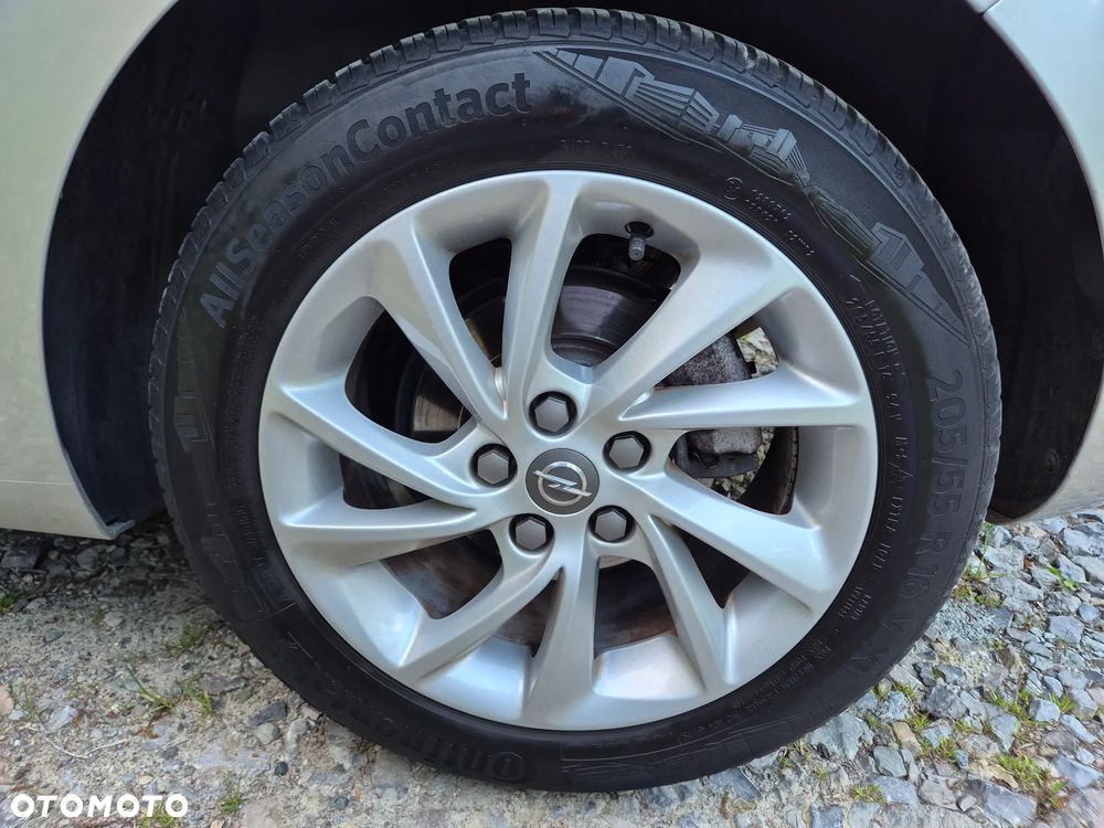 Opel Astra 1.2 Turbo Start/Stop Edition - 29