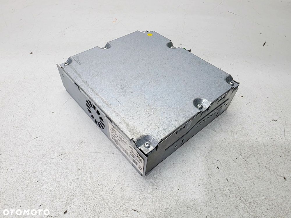 ODIORNIK TV TUNER TV AUDI A6 C6 A8 D3 Q7 4L 4E0910148C - 4
