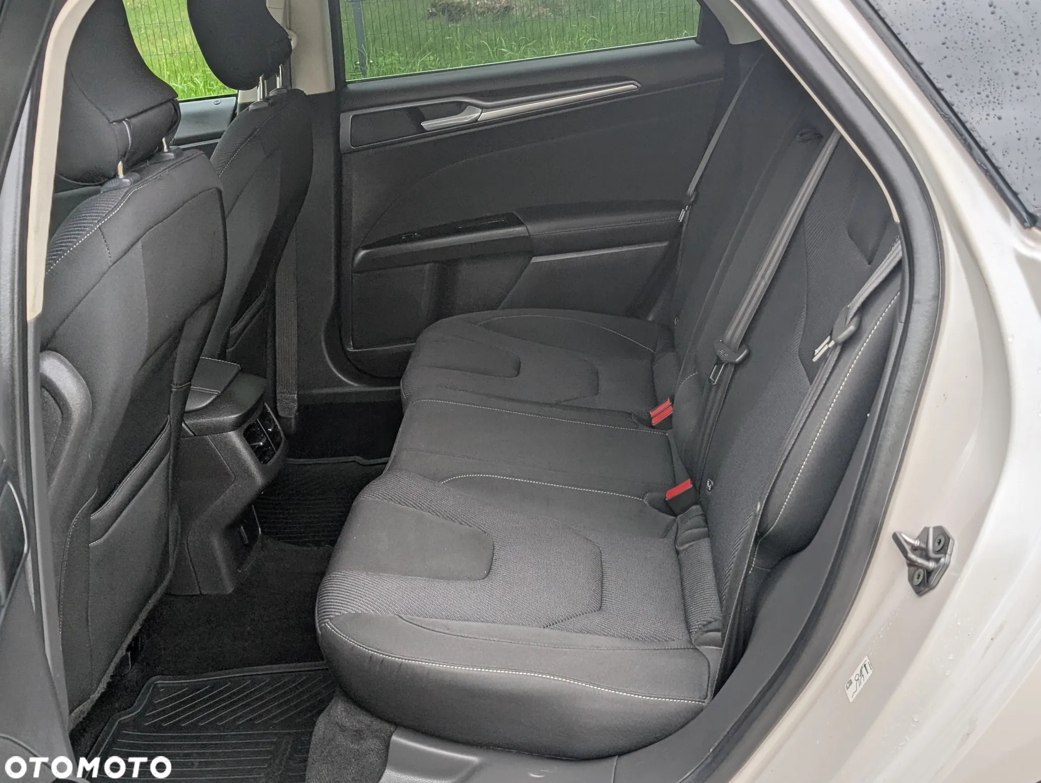 Ford Mondeo 1.5 EcoBoost Ambiente - 13