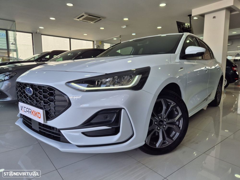 Ford Focus 1.0 EcoBoost MHEV ST-Line - 3