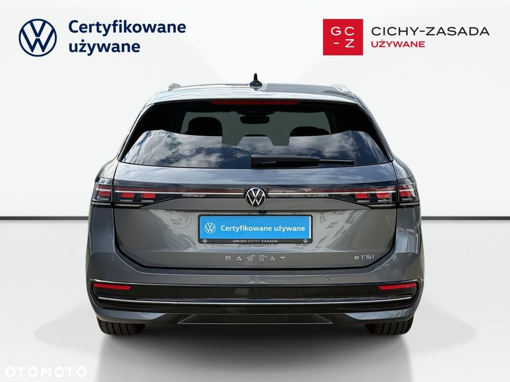 Volkswagen Passat - 6