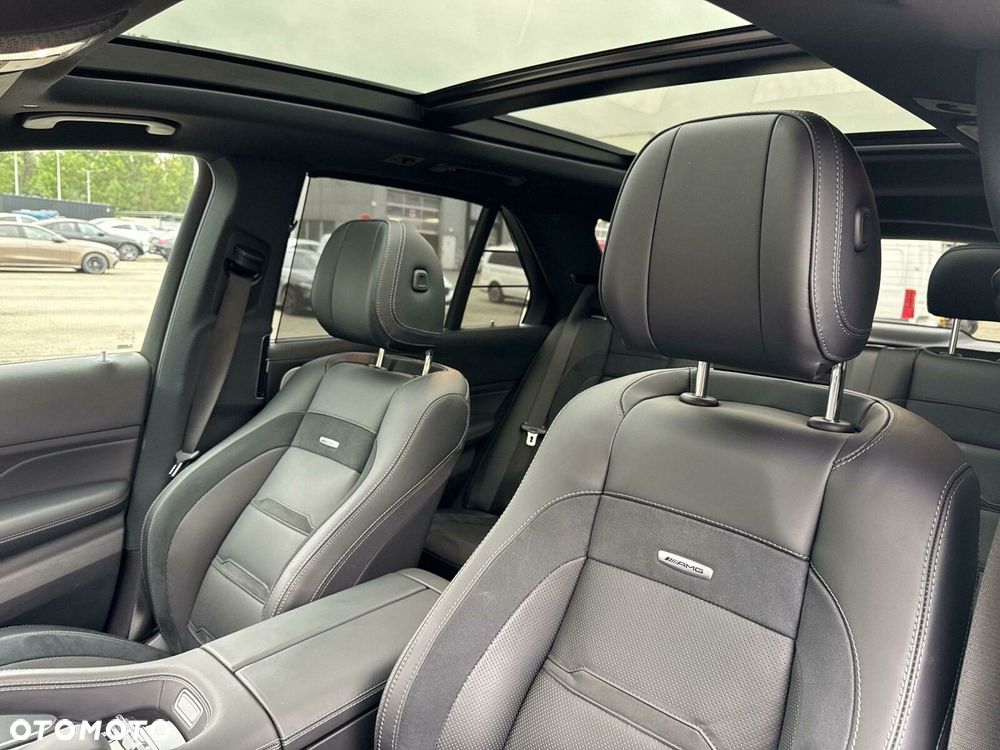 Mercedes-Benz GLE - 18