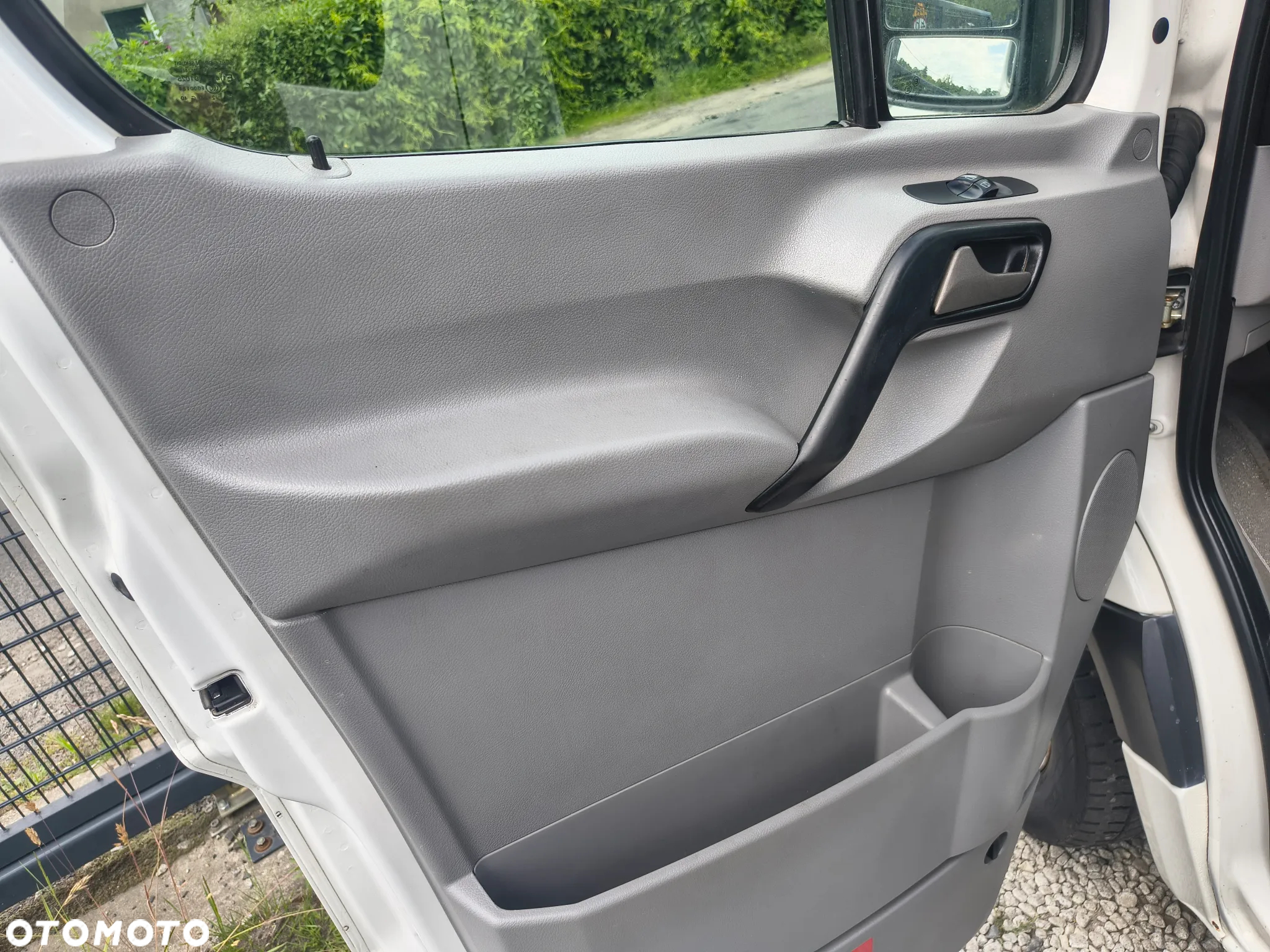 Volkswagen Crafter - 17