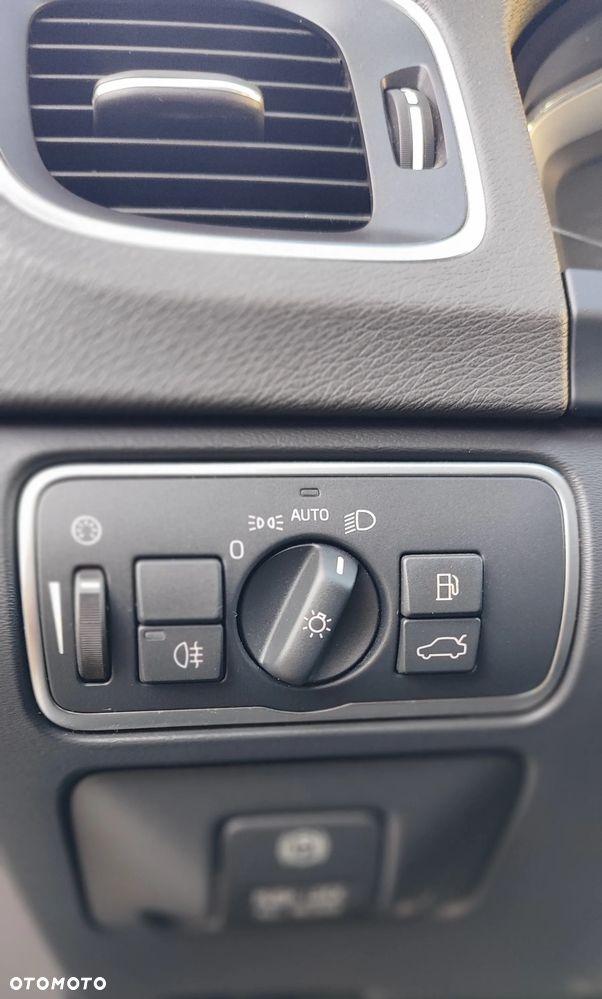 Volvo V60 - 14