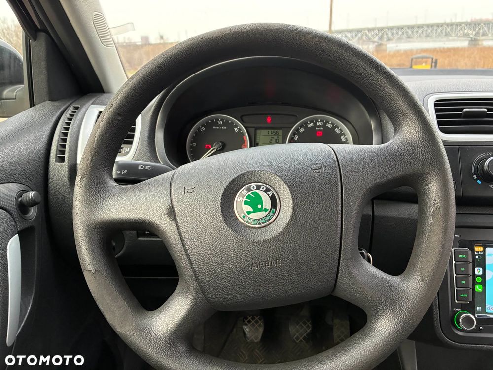 Skoda Fabia - 8