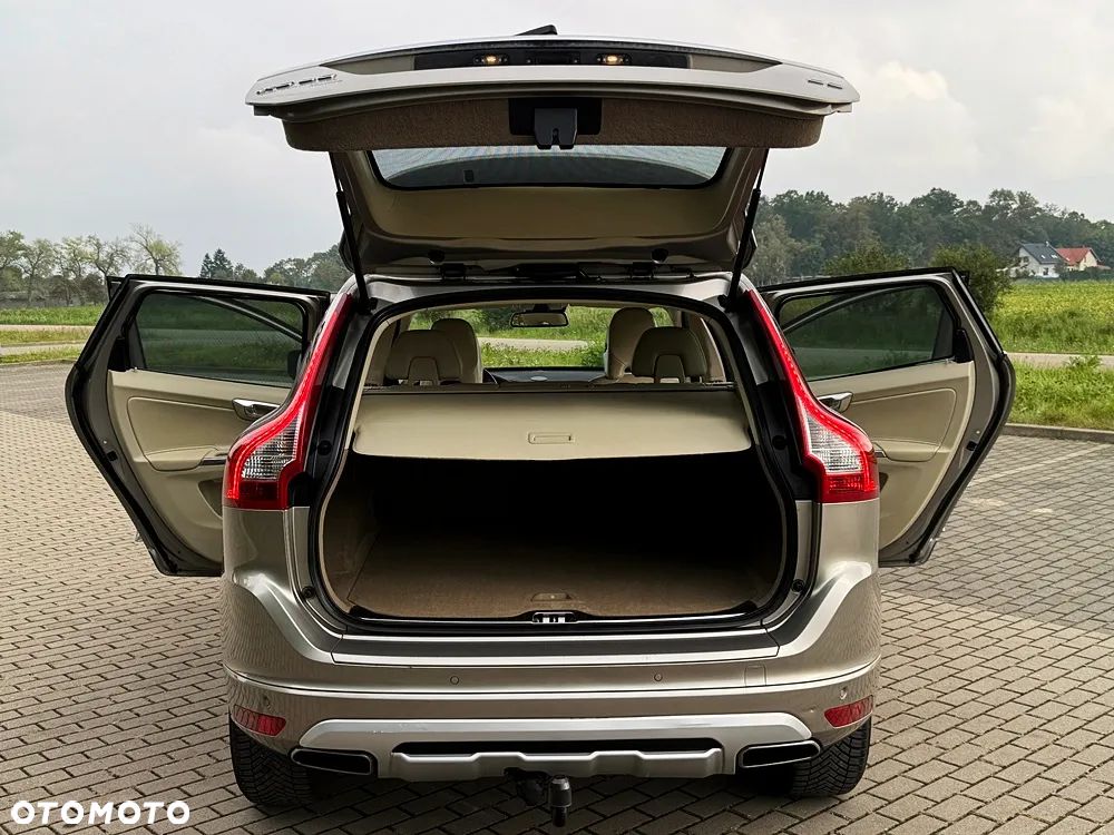 Volvo XC 60 D3 Summum - 18