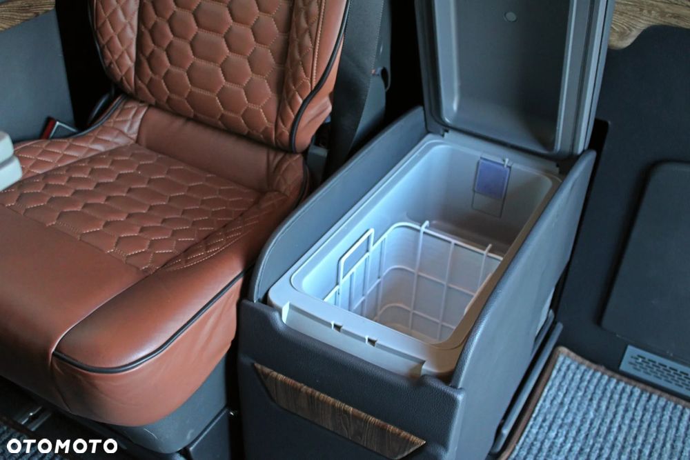 Mercedes-Benz Viano 2.2 CDI DPF extralang 4Matic Automatik Ambiente Edition - 11