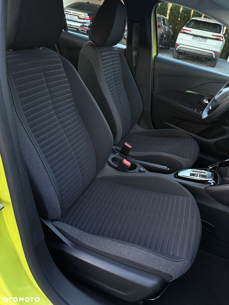 Peugeot 208 Hybrid 100 e-DSC6 Allure - 35