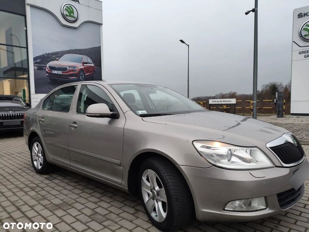 Skoda Octavia 2.0 TDI Elegance DSG - 21