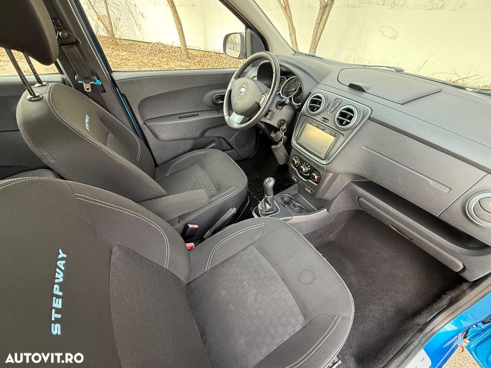 Dacia Lodgy TCe 115 Stepway - 7