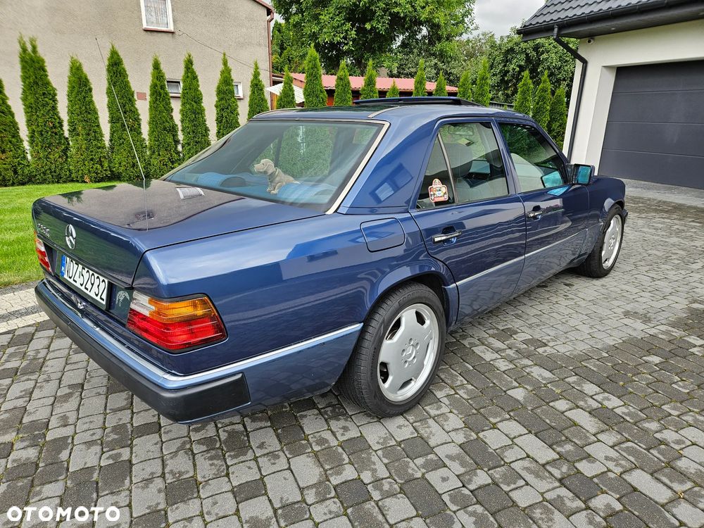 Mercedes-Benz W124 (1984-1993) - 10