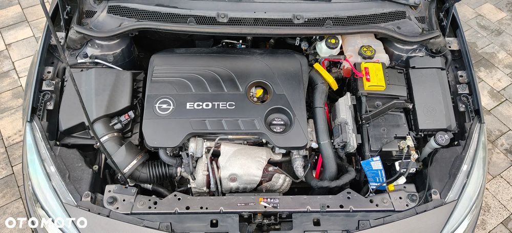 Opel Astra 1.6 SIDI Turbo ecoFLEX Start/S Innovation - 36