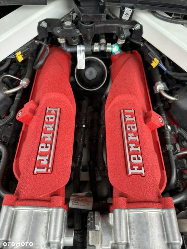 Ferrari Roma - 19