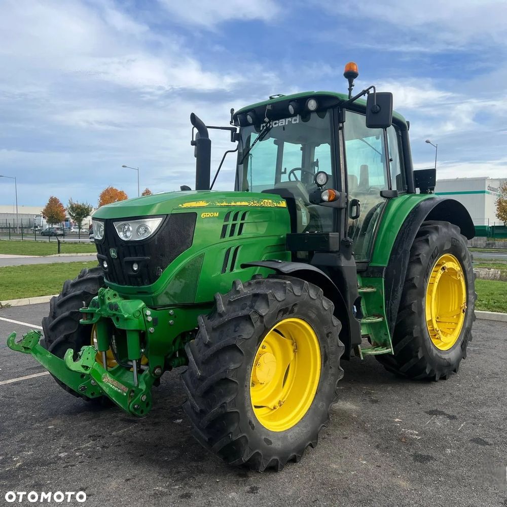 John Deere 6120M - 10