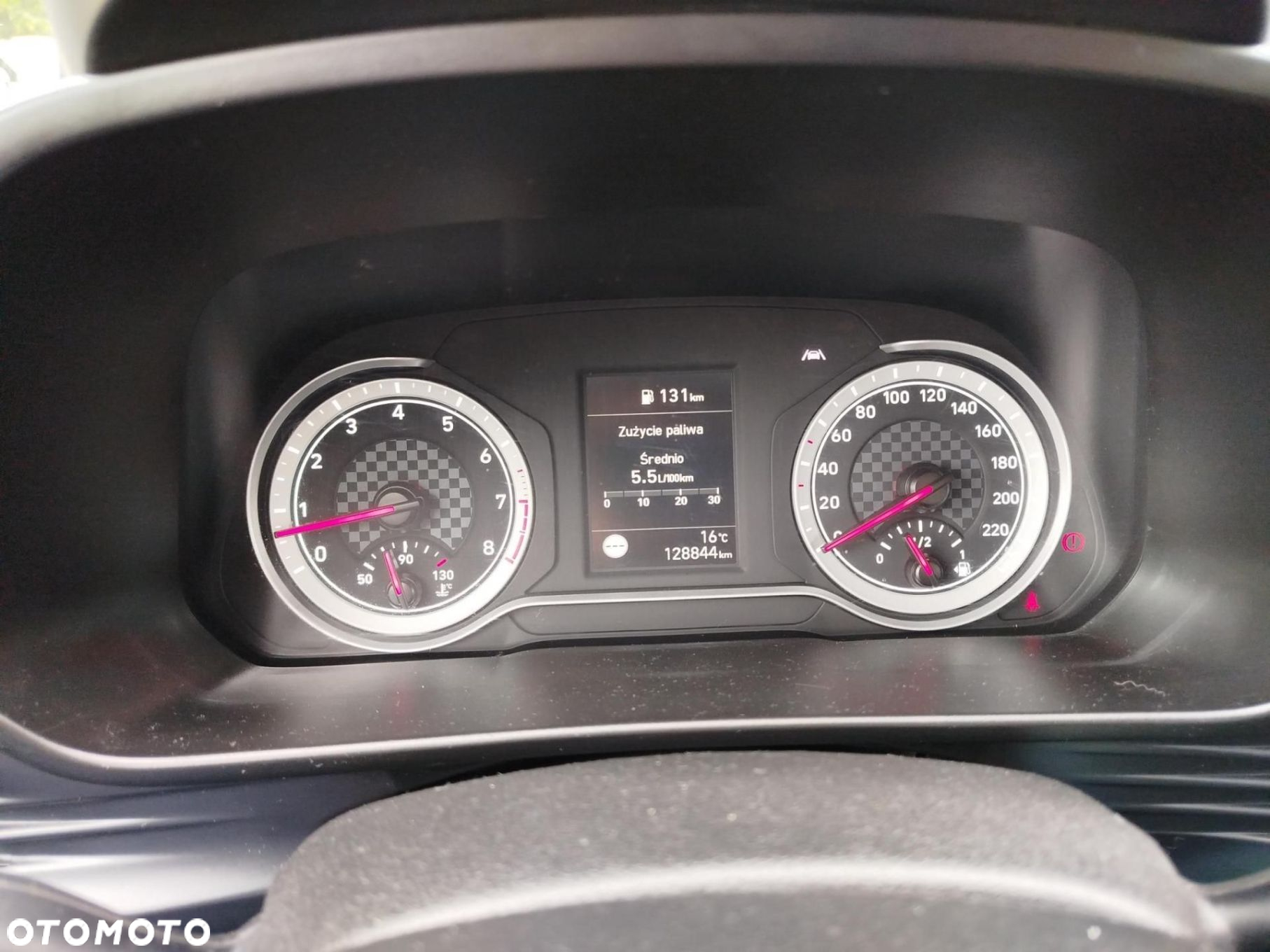 Hyundai i20 1.2 Pure - 14