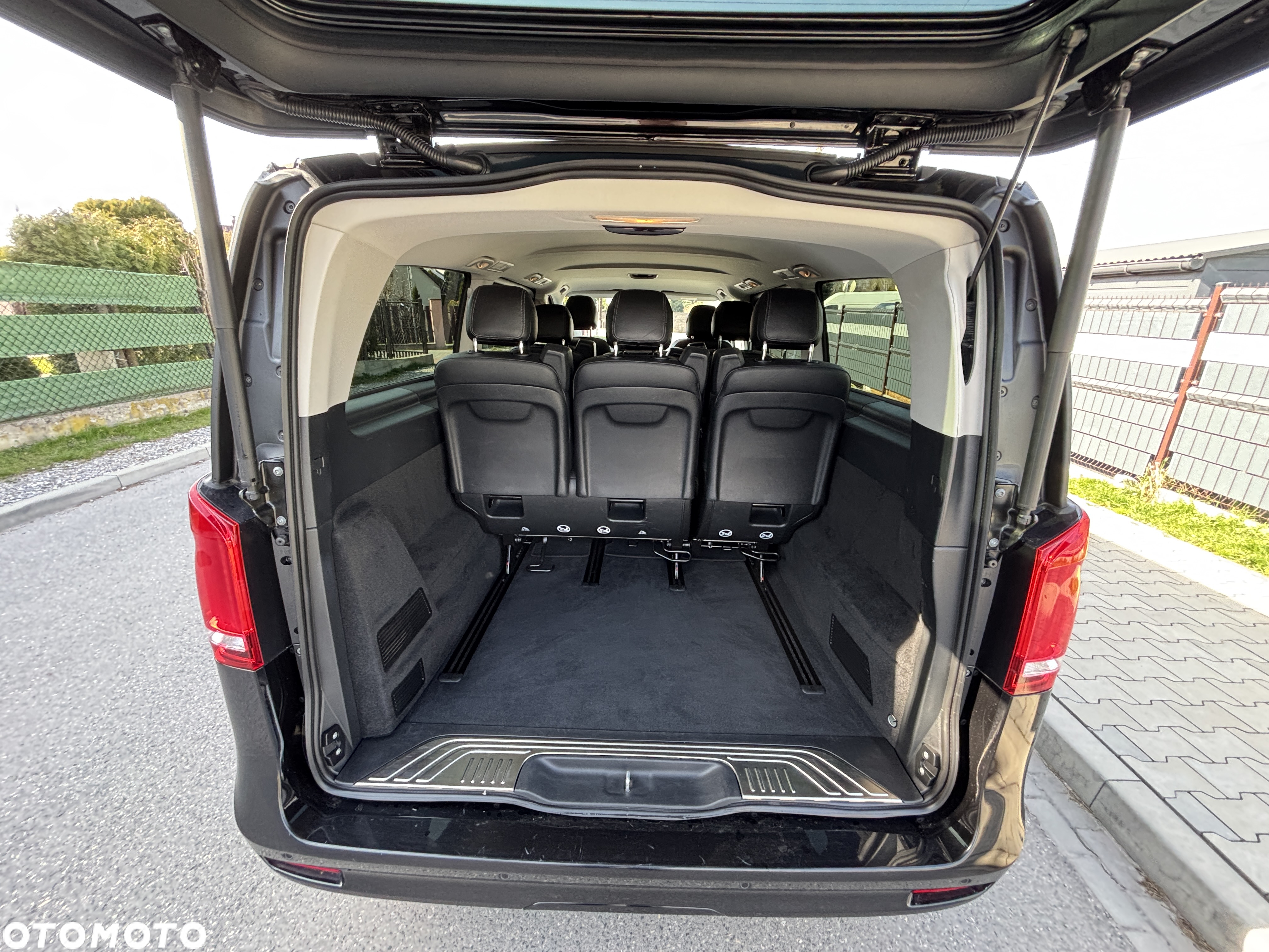 Mercedes-Benz Klasa V 300 d 9G-Tronic Avantgarde (ekstra d³) - 20