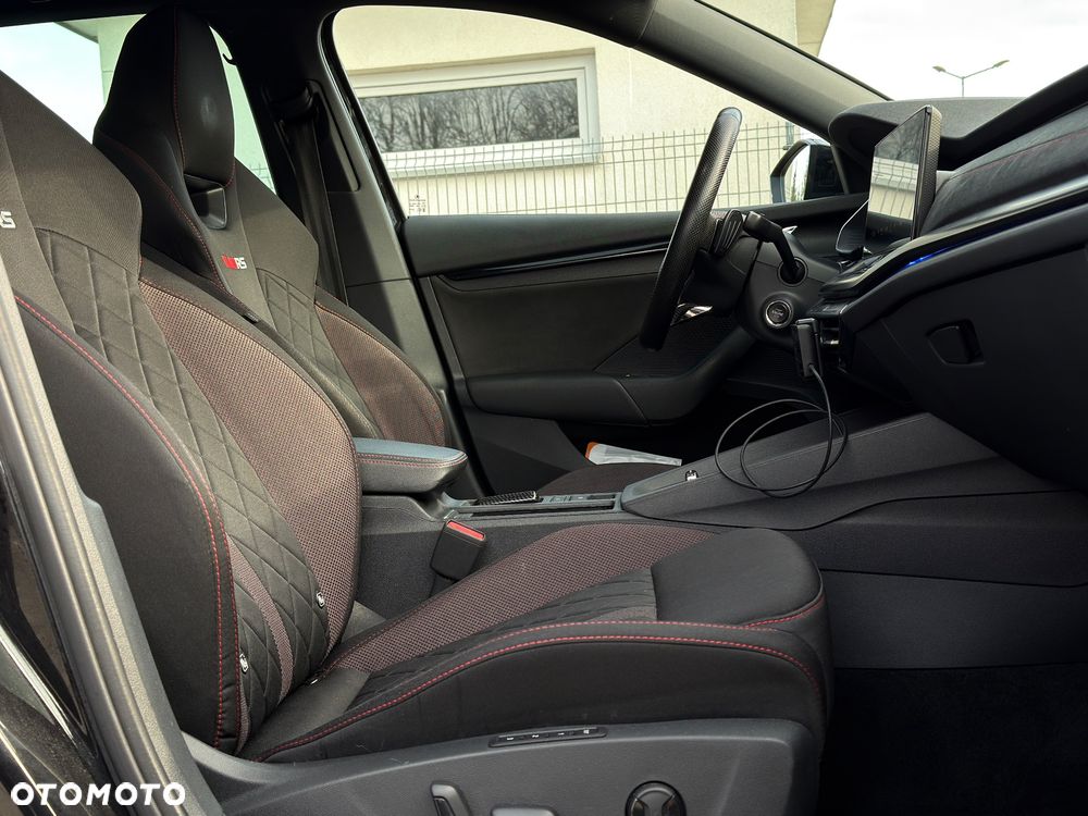 Skoda Octavia 2.0 TDI RS DSG - 26