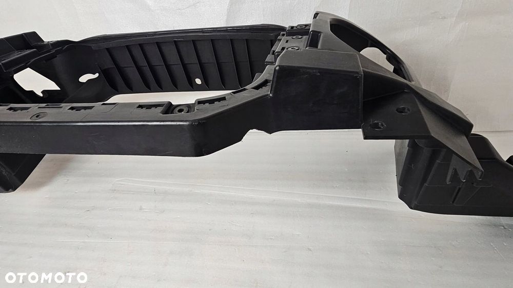 PAS PRZEDNI WZMOCNIENIE LEVC 2019- - 6