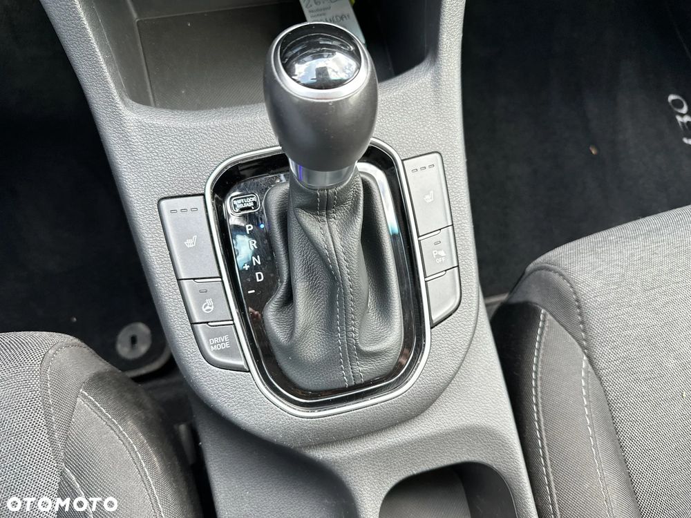 Hyundai i30 1.5 T-GDI 48V Premium DCT - 21